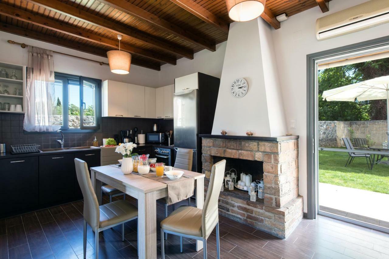 Cozy Family Friendly Apartment With Large Garden Close To Beaches - Dirella Kynopiástai Exterior foto